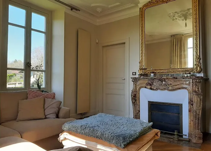 Oda ve Kahvaltı Maison Laplace Burg